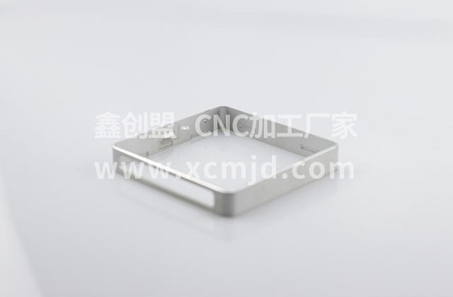五軸CNC加工中心在進(jìn)行刀具補(bǔ)償時(shí)要注意哪些刀點(diǎn)？