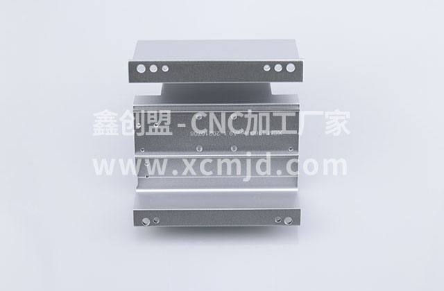  客戶(hù)推薦朋友來(lái)鑫創(chuàng)盟定制五金加工 