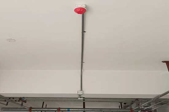 �������ϵ�y(t��ng)�C�ϲ��������󾯾�·�ľ����x��