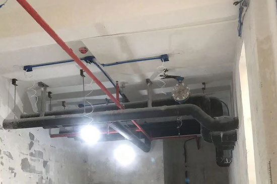 �����������M(f��i)��(bi��o)��(zh��n)��������������Xһƽ